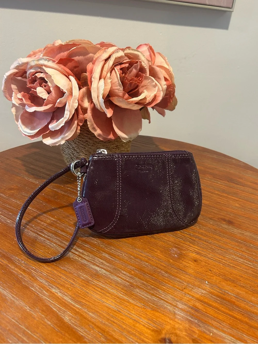 COACH Plum Patent Leather Wristlet Wallet NWOT